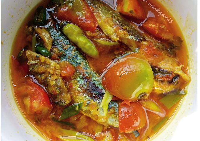 Resep Ikan Pindang Bumbu Rujak Oleh Dapur Renkganis Cookpad