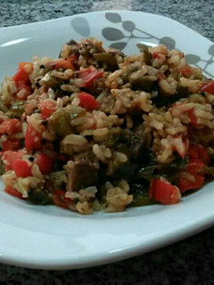 Una foto de Arroz con verduras y ternera