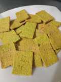 Crackers de Arvejas y queso