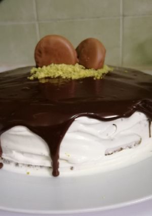 صورة لوصفة كيكة الشوكولاته بحشوة الباونتي