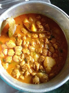 সয়াবিন আলুর তরকারি (soyabean aloor tarkari recipe in Bengali) রেসিপির প্রধান ছবি