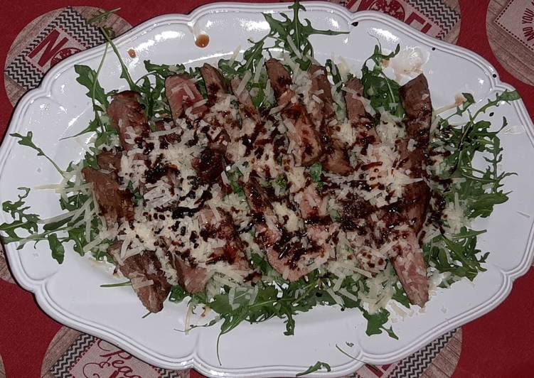 Steps to Prepare Award-winning Tagliata con grana e rucola