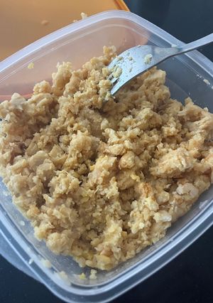 Una foto de Hummus exprés y sencillo