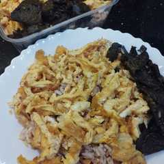 Nasi goreng kornet রেসিপির প্রধান ছবি