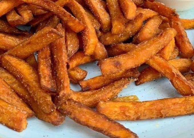 5 formas diferentes e fáceis de preparar batata na Airfryer