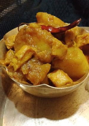 কিমা আলুর দম(Kima aloor dum recipe in bengali) রেসিপির প্রধান ছবি