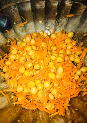 Una foto de Ensalada de garbanzos