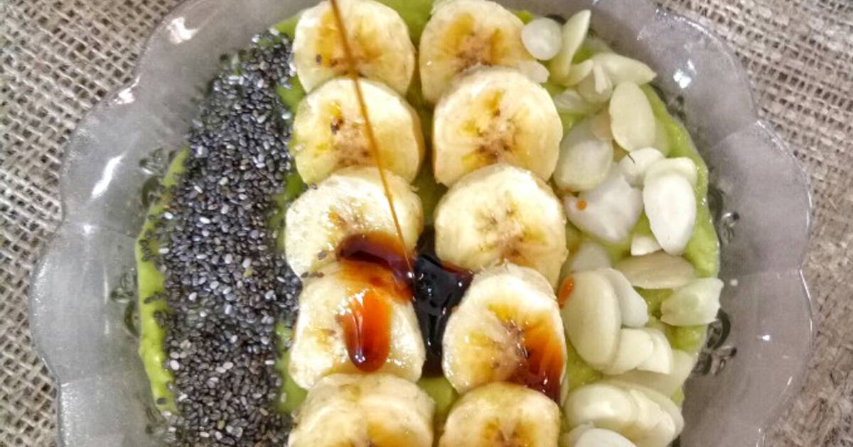 Resep Smoothies Madu Alpukat Topping Pisang Almond Ciaseeds Oleh