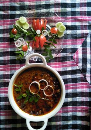 A picture of Chana masala.