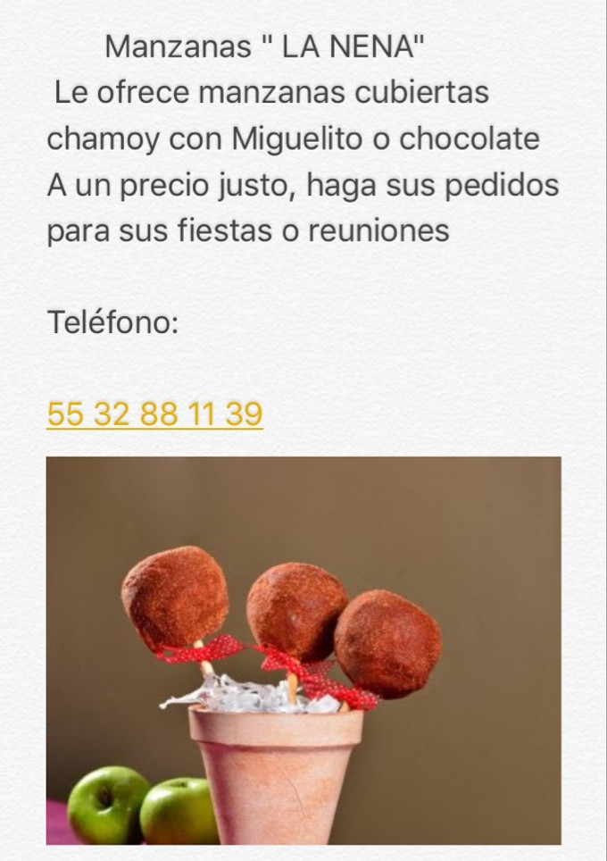 Una foto de Deliciosas manzanas cubiertas de chamoy y miguelito