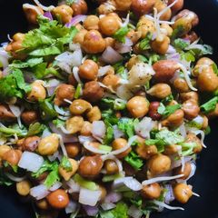 A picture of Sprouted chana salad.