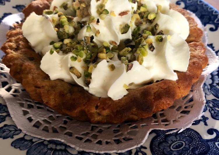 Crostatine di pandoro con zabaione e Panna