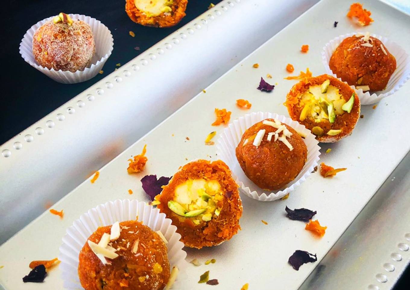 Carrot laddu