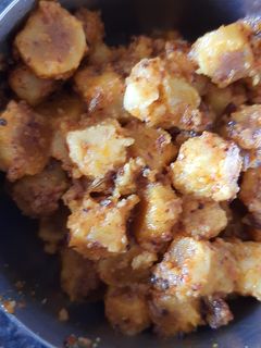 A picture of Besan ke gatte ki sabji (dry).