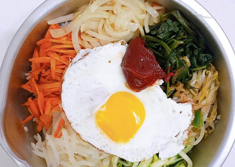 Cara Gampang Membuat Bibimbab (비빔밥) Nasi Campur Korea , Bisa Manjain Lidah