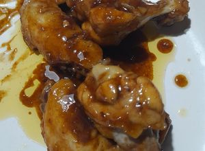 Una foto de Alitas de pollo a la cerveza