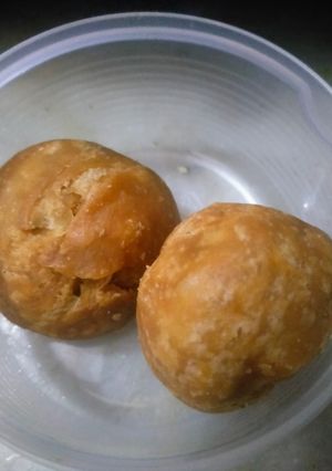 खस्ता कचौड़ी (khasta kachodi recipe in Hindi) रेसिपी मुख्य फोटो