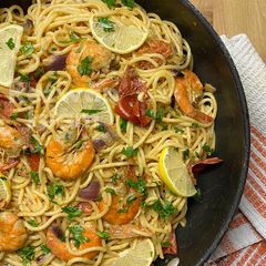 A picture of Gamberi noodles = "one pot creamy shrimp tomato pasta" but with noodles 🇮🇹🍜🤓.