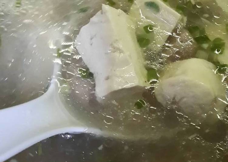 Sop tahu baso