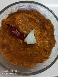नारियल और कैरी की चटनी (nariyal aur keri ki chutney recipe in Hindi) रेसिपी मुख्य फोटो