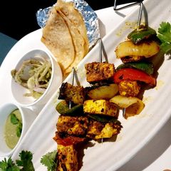 A picture of Amritasari Tawa Paneer Tikka &Rumali Roti.