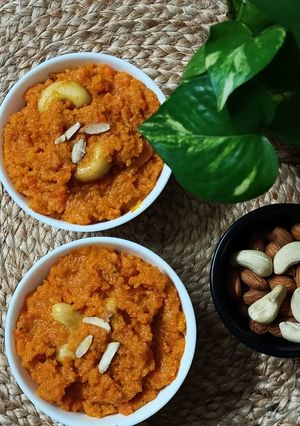 A picture of Gajar ka halwa (Carrot Halwa).