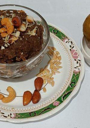 A picture of Chikoo Halwa.