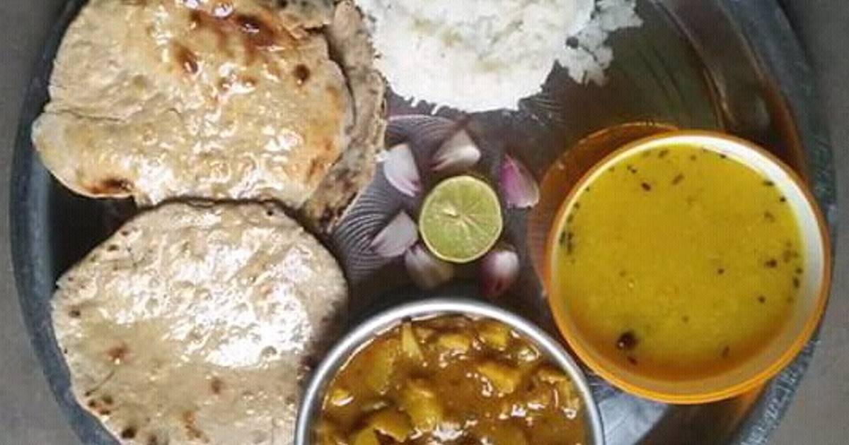 Desi Chulhe Me Bana Khana Simple Thali Recipe by Rafiqua Shama Cookpad