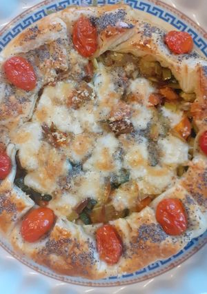 Foto di Torta salata alle verdure varie e semi di papavero