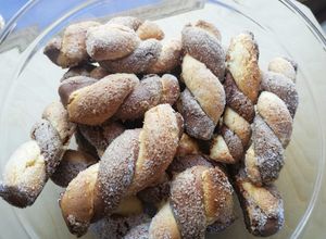Foto di Biscotti bicolori senza glutine 🍪🍫