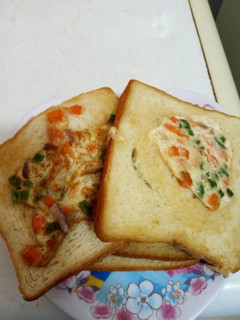 A picture of Fried Bread With Egg.