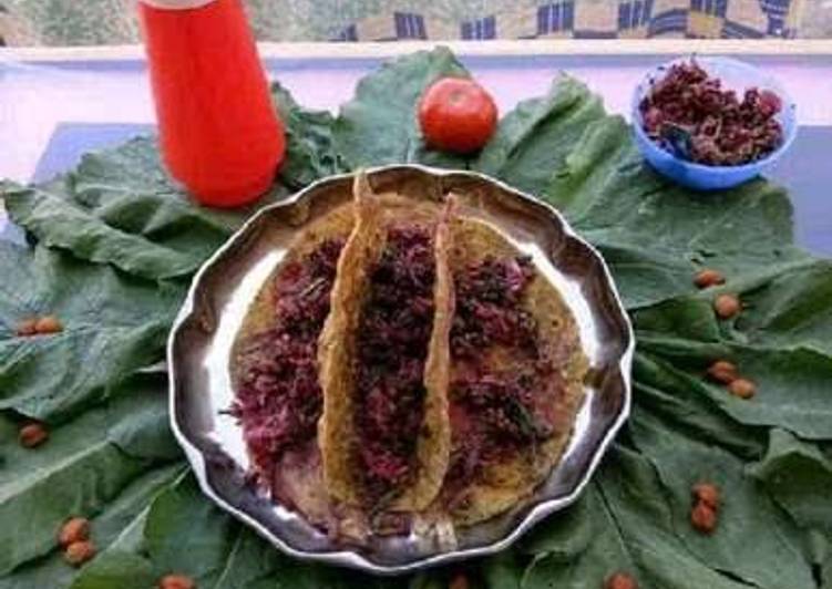 Recipe of Quick Beetroot Mix Salad Chapati Tacos