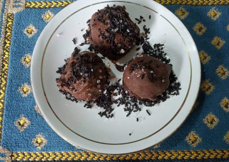 Steps to Make Super Quick Homemade "Chocolate Balls"