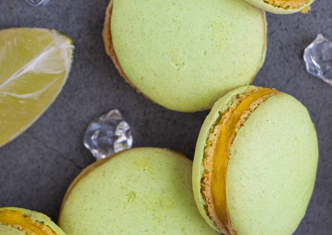 How to Make Speedy Italian Margarita Macarons with Tequila Lime Curd Filling