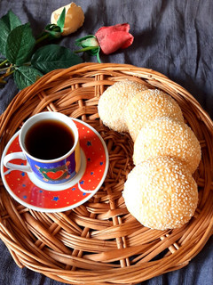 عکسی از دستور کلوچه کنجدی