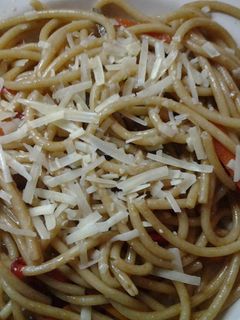 Una foto de Fideos con verduras al wok