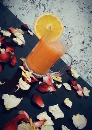 صورة لوصفة عصير الجزر بالبرتقال 👇