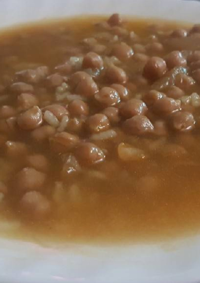 Una foto de Potaje de garbanzos, sano. Olla exprés
