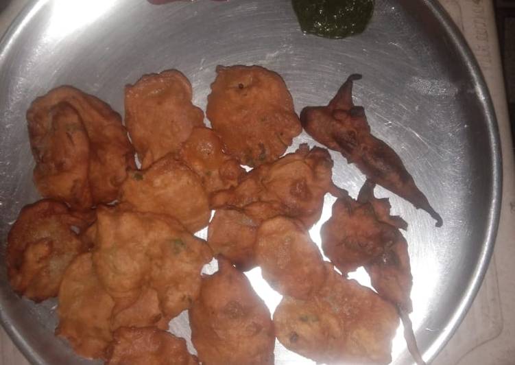 How to Prepare Award-winning Besan Aloo pakora