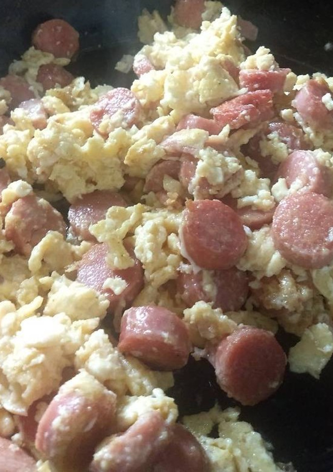 Una foto de Huevo con Salchicha Desayuno mexicano