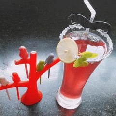 A picture of Kokam mint punch.