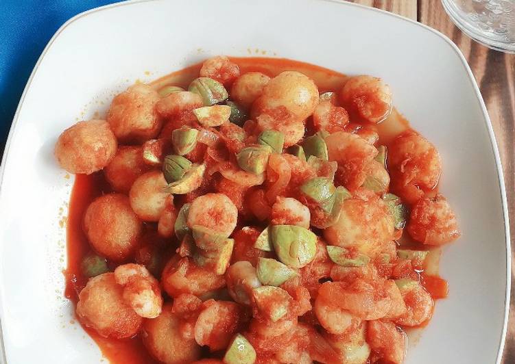 Bagaimana Menyiapkan Sambal Petai Udang yang Lezat Sekali