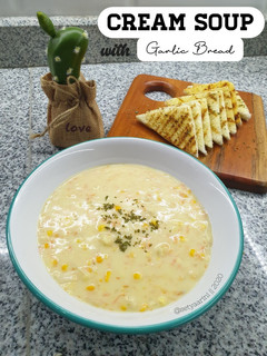 Foto resep Corn Cream Soup with Garlic Bread