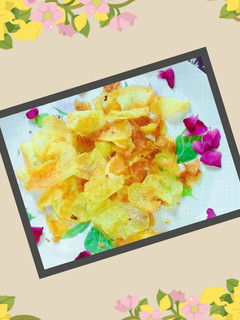 कुरकुरे आलू चिप्स (kurkure aloo chips recipe in Hindi) रेसिपी मुख्य फोटो