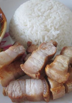 รูปของ หมูสามชั้นทอดน้ำปลา