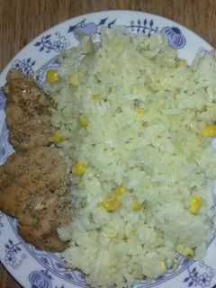 Sült csirkemell, kukoricás rizzsel recept fotója