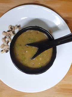चवळी सुप (chavli soup recipe in marathi) रेसिपी चे मुख्य फोटो