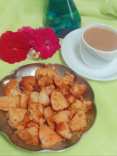 ફ્રાય ઈડલી (Fry Idli Recipe In Gujarati) રેસીપી મુખ્ય ફોટો