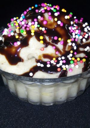 A picture of Chocolaty Banana Pudding.