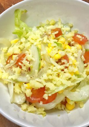 Foto resep Vegetable Salad With Olive Oil Dressing